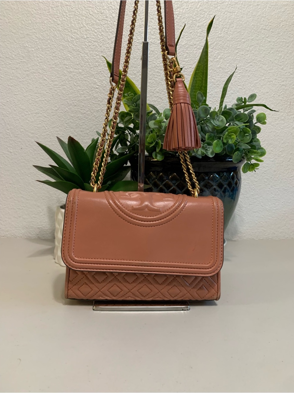 👜💕 TORY BURCH Crossbody or Shoulder Dusty Rose Leather Bag